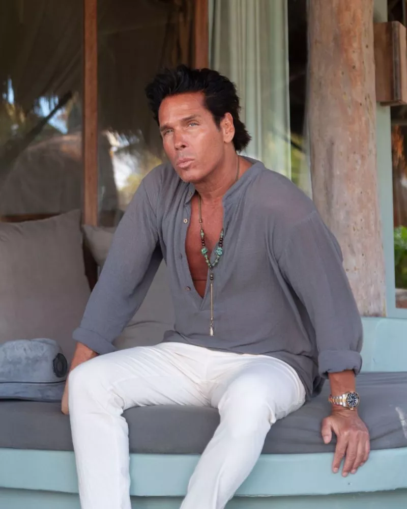 roberto-palazuelos.jpeg