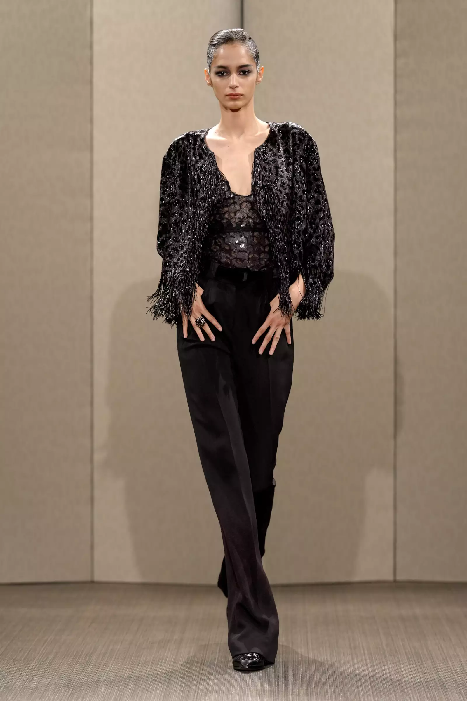 Armani Prive HC F26 011.jpg
