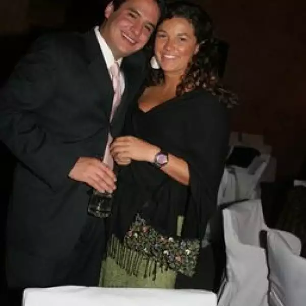 Luis Acosta Chaparro, Mariana Martínez
