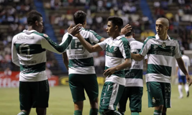 El equipo Santos Laguna pertenece a la primera división del futbol mexicano. (Foto: Cuartoscuro)
