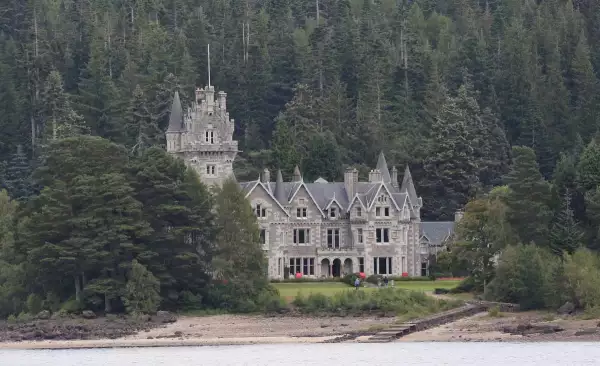 Exclusive - 'The Crown' TV show on set filming, Ardverikie Estate, Kinloch Laggan, Scotland - 04 Aug 2021