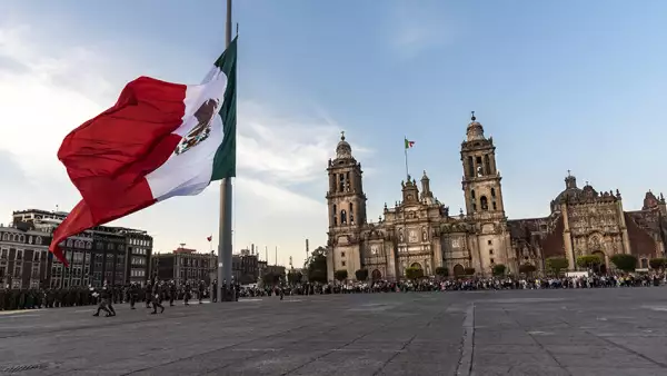 Todos unidos.