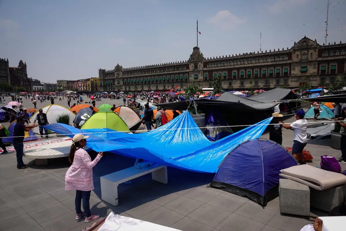 zocalo-planton-cnte