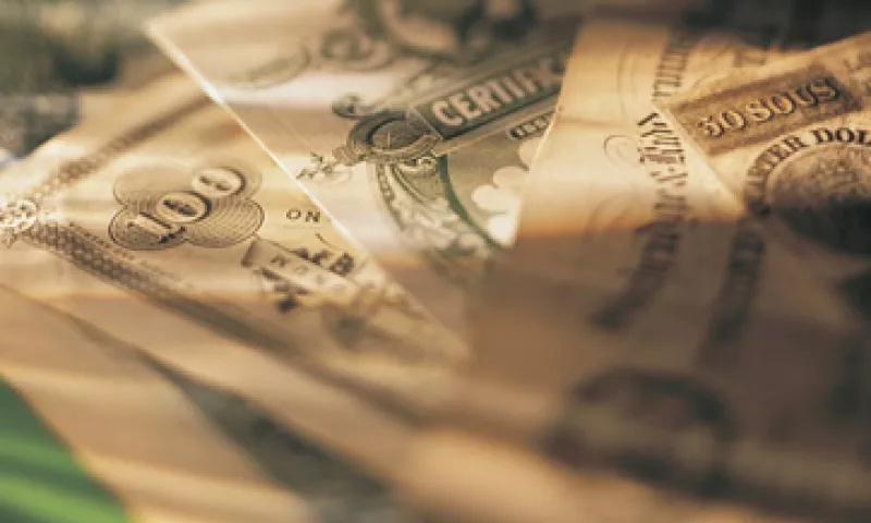 Los inversionistas están moviendo su capital a EU y el mundo emergente, donde hay más respeto por sus derechos, dicen especialistas. (Foto: Thinkstock.)