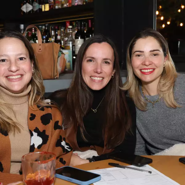 Ana Reyes , Valentina Saavedra y Julia González 