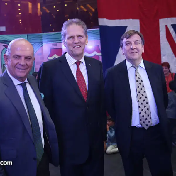 Javier Sordo Madaleno, Duncan Teylor y Johan Whittingdale