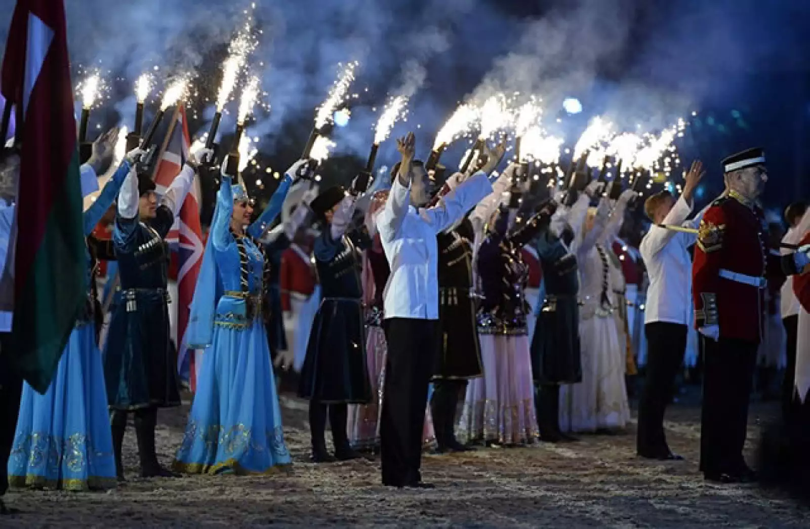 Hubo un gran show de fuegos artificiales.