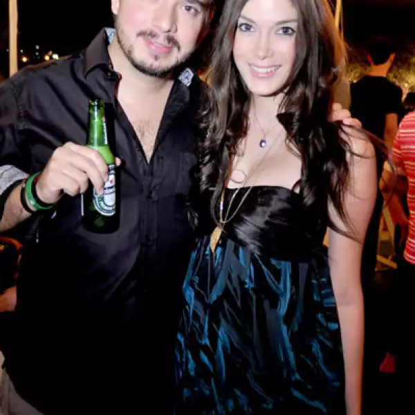 Dany Osuna y Estefanía Petterson