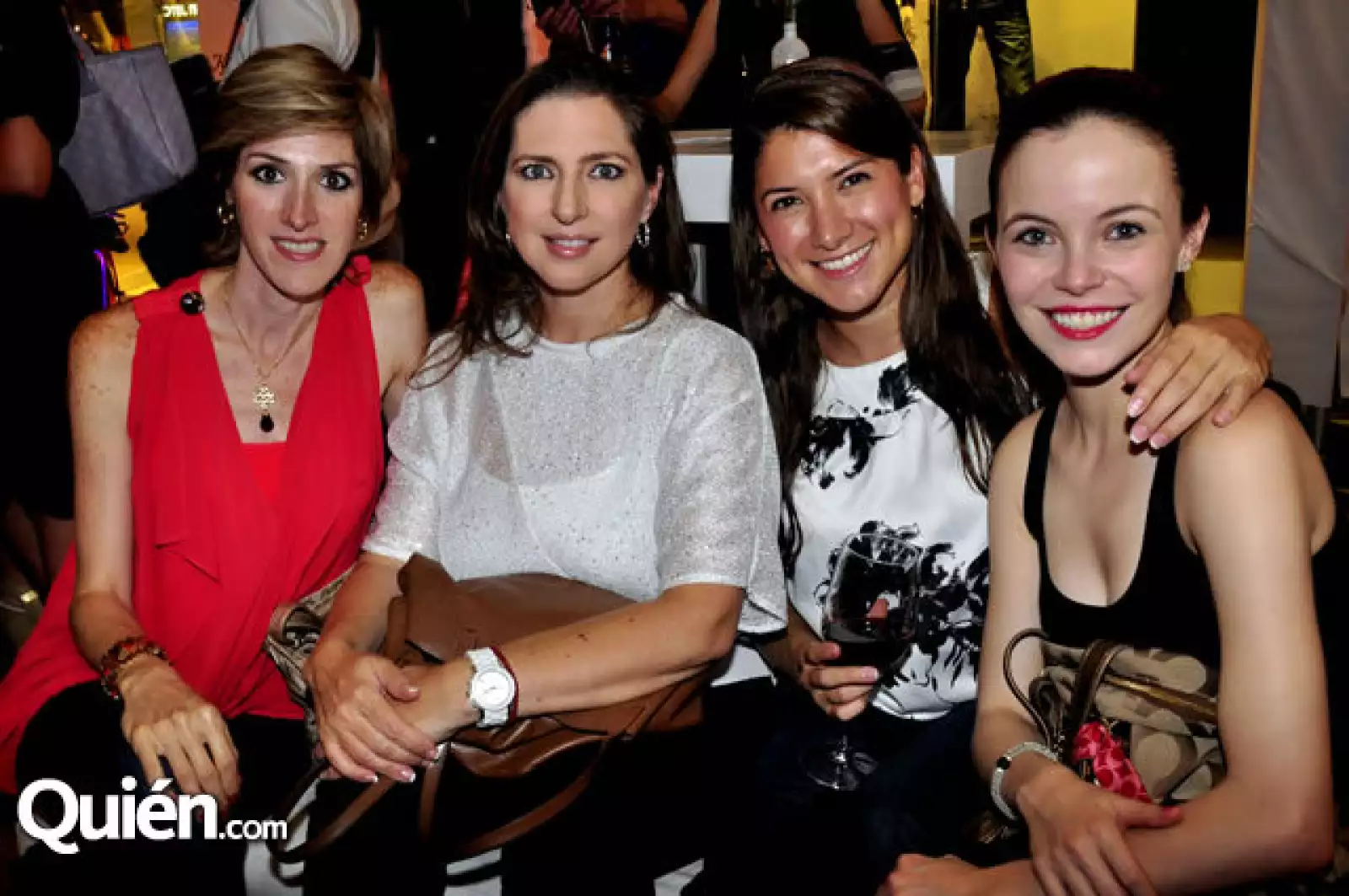 Alejandra Maiz de Lozano, Tania Murrieta de Álvarez Tostado, Daniela Curzio y Priscila Fernández de López