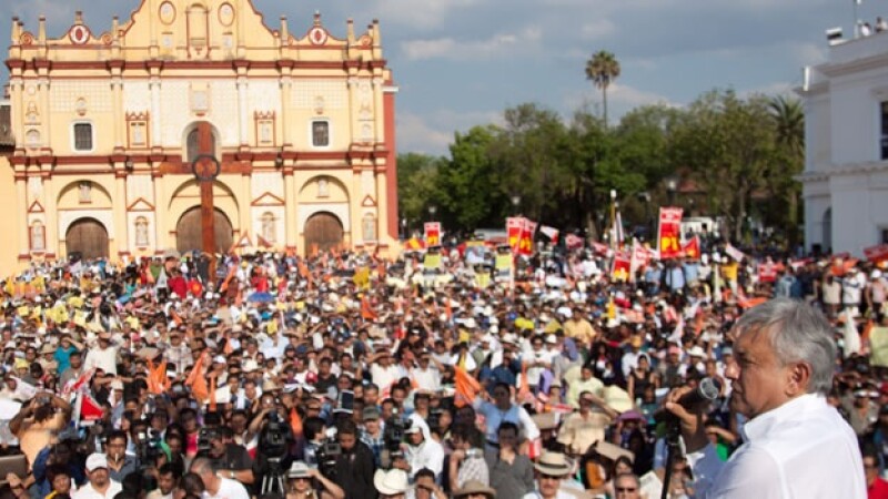 López Obrador hace mitin en San Cristobal