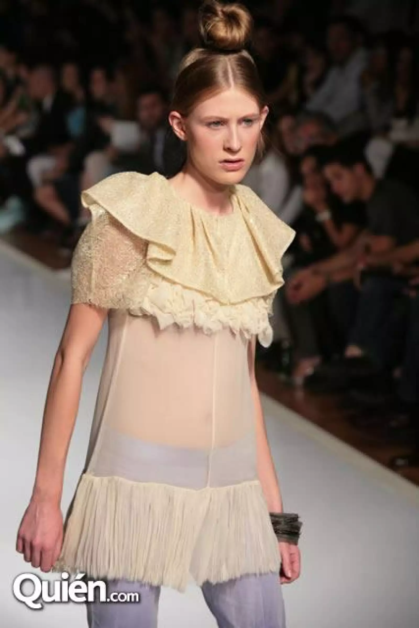 IDM Desfile Daniel Andrade