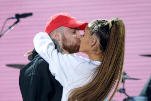 Ariana y Mac