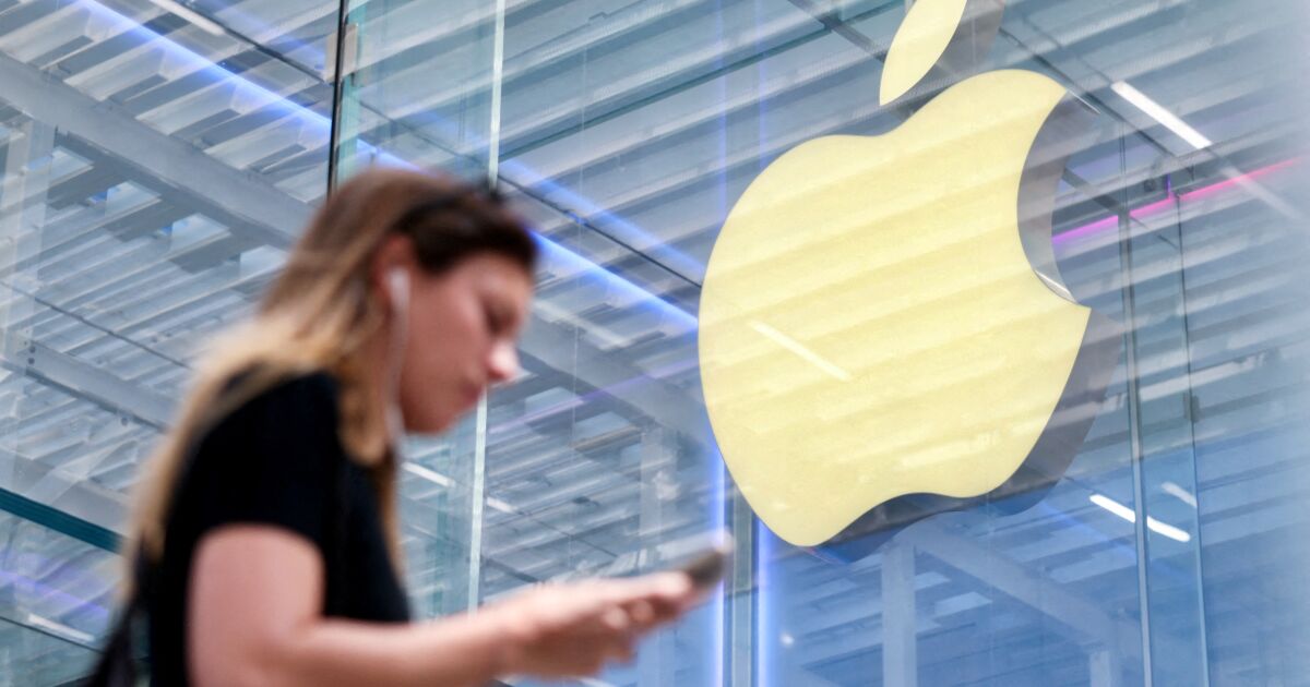 Apple Çin'de hüküm sürmek istiyor, ancak Huawei alan adını koruyor