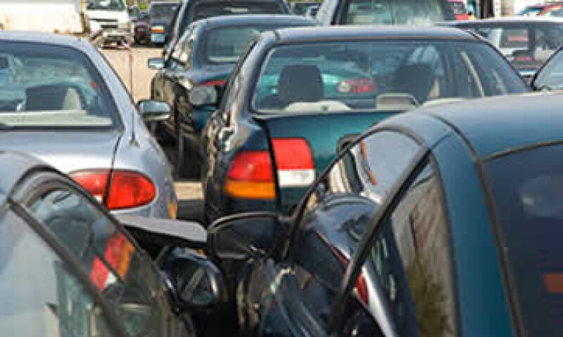 Marcas como Mercedes-Benz y Volvo Auto de México planean campañas para reducir el costo de propiedad del vehículo y favorecer las ventas. (Foto: Jupiter Images)