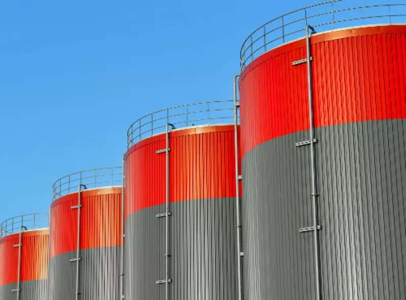 almacenamiento de combustibles