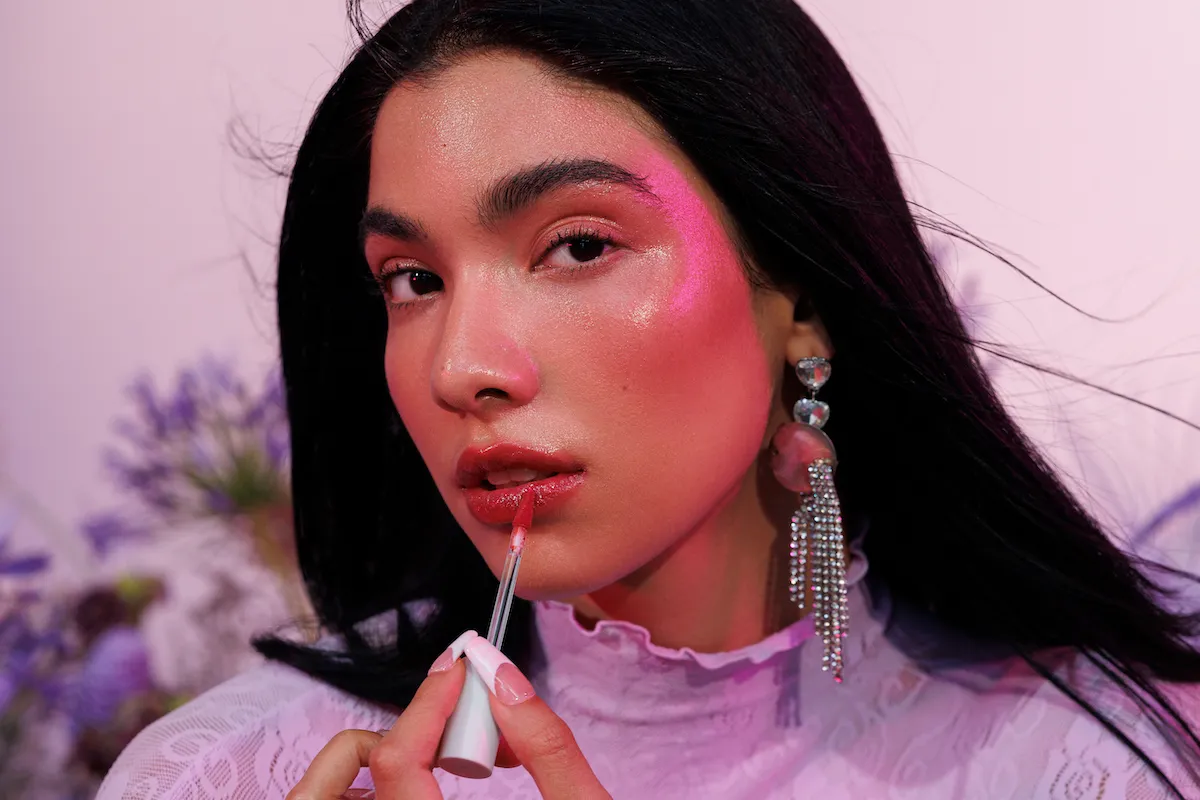 maquillaje-glowy-verano.jpg