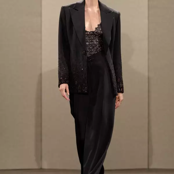 Armani Prive HC F26 010.jpg