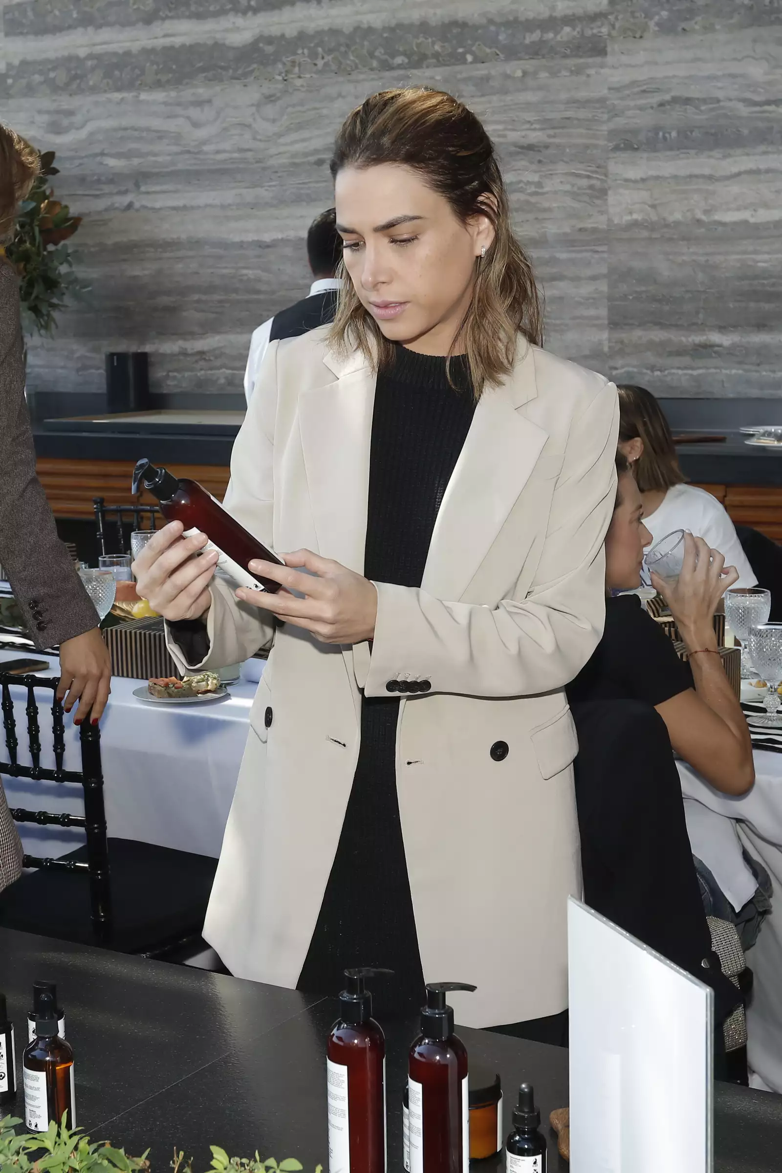 LOVE YOURSELF QUIEN  044.JPG