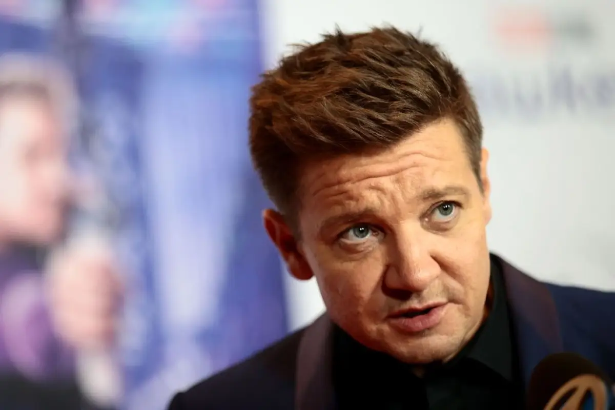 Jeremy-Renner-Hawkeye
