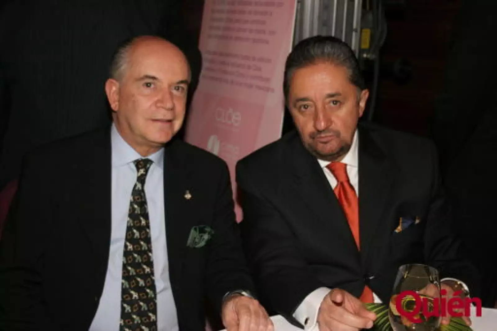 Tony Scheffler, Enrique Castillo Pesado