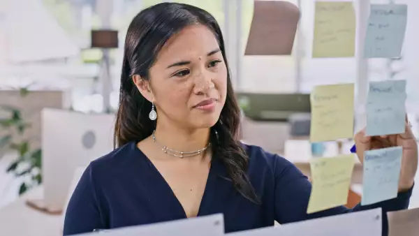 Cómo usar IA para crear un vision board realmente accionable en tu carrera