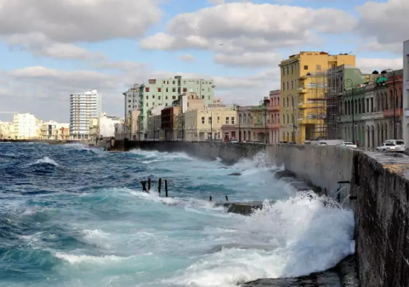Malec�n, Cuba 