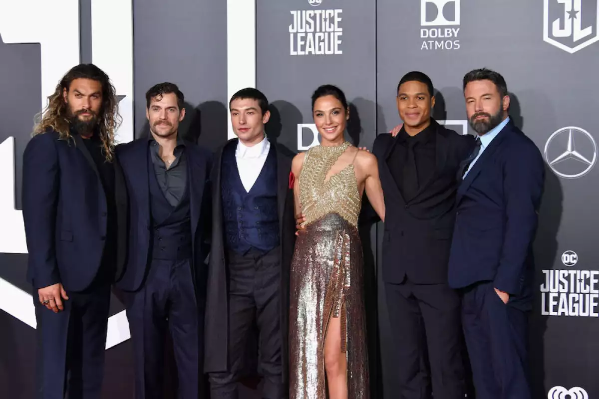 Premiere Of Warner Bros. Pictures' "Justice League" - Arrivals