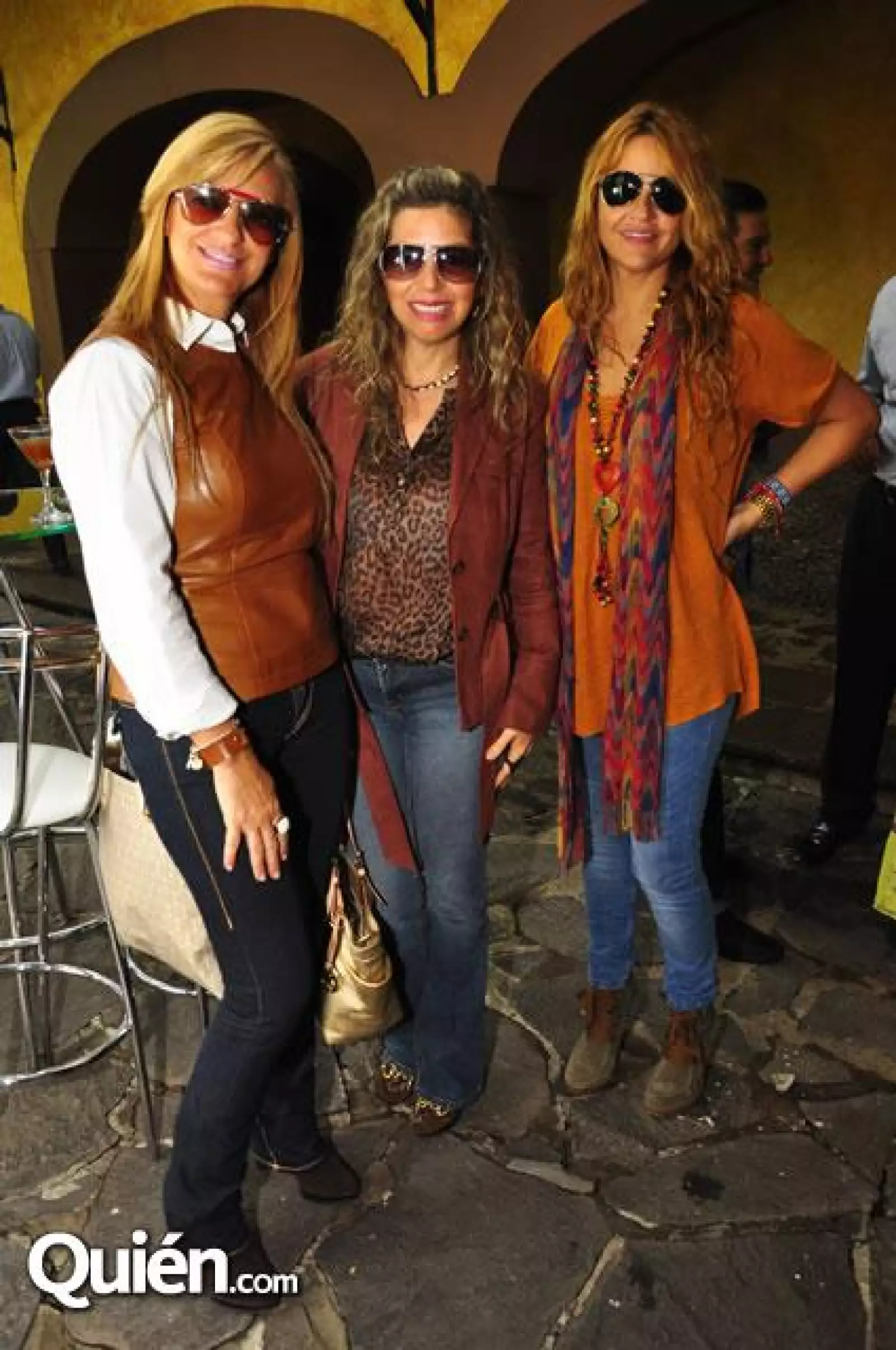 Lourdes Pérez,Rocío Quiroz,Tere Acero