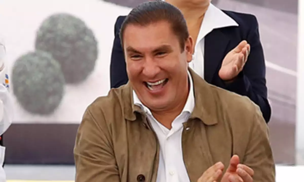 Quien releve al gobernador de Puebla, Rafael Moreno Valle, estará en el cargo 20 meses. (Foto: Cuartoscuro/Archivo)