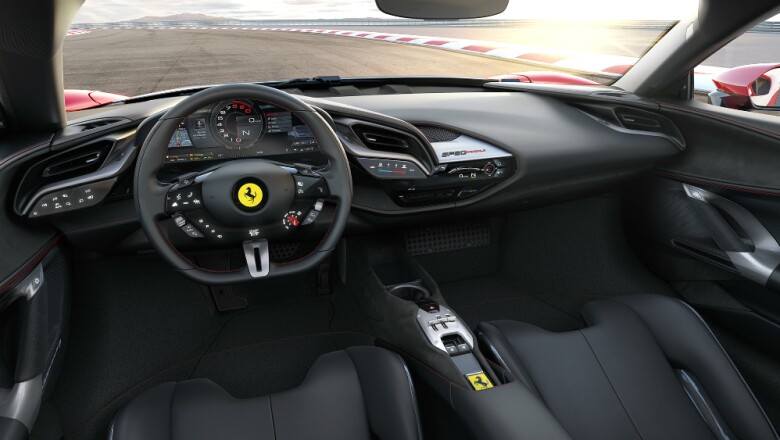 Ferrari-SF90-Stradale Int 02.jpg