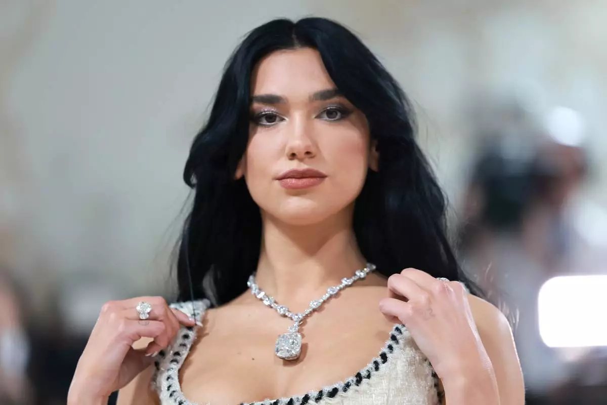 dua-lipa.jpg