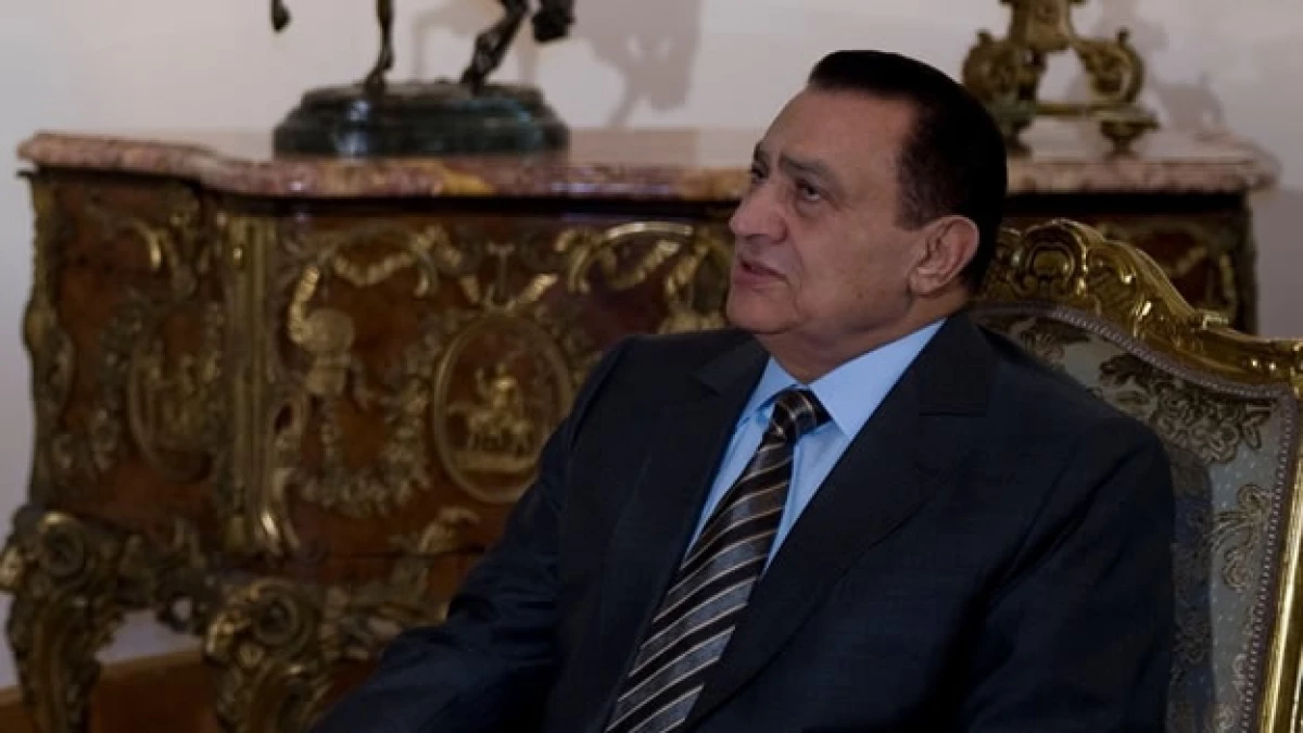 Hosni Mubarak durante una entrevista con Robert Gates