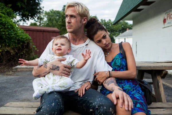 De la ficción a la realidad, pues ahora comparte una familia con Eva Mendes,
