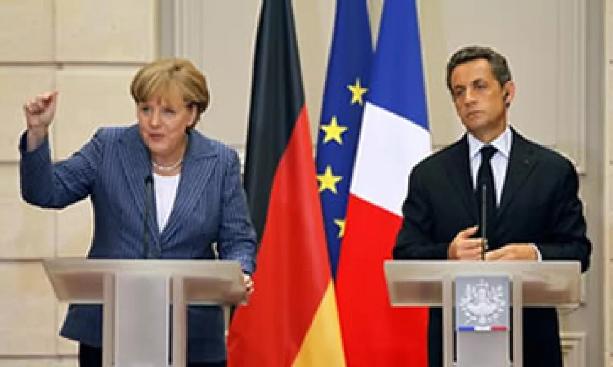 La primera ministra alemana, y el presidente francés, afrontan también problemas políticos. (Foto: Reuters)