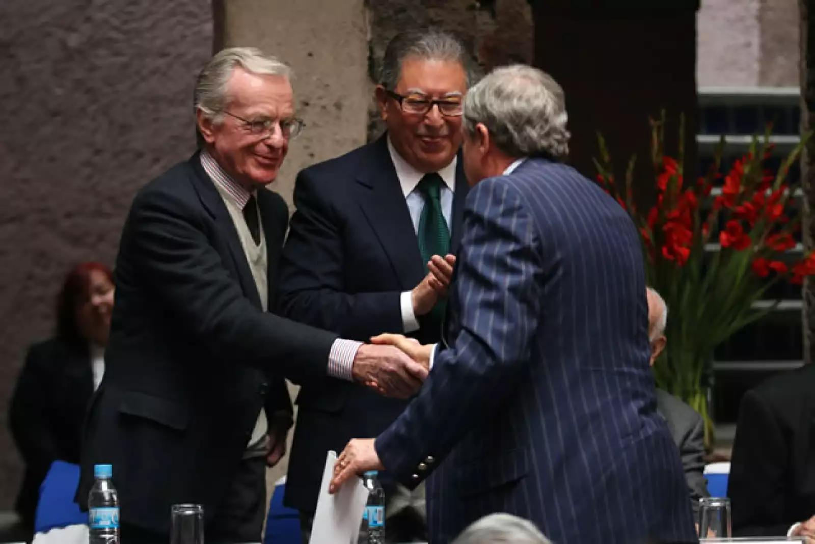 Homenaje a Jacobo Zabludovsky y Leon Davidoff.