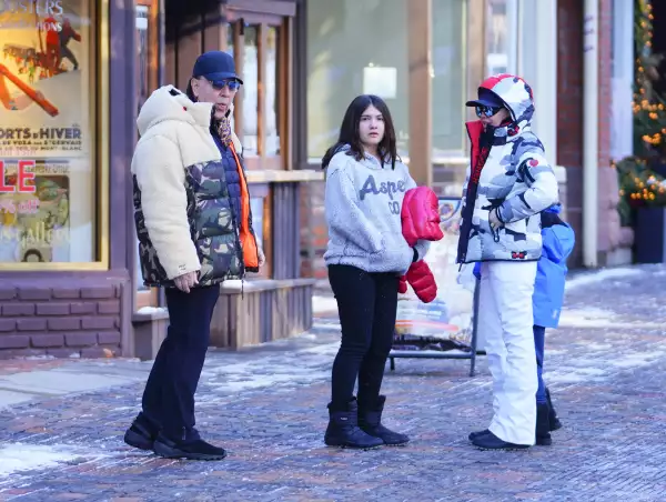 PREMIUM EXC Thalia & Tommy Mottola