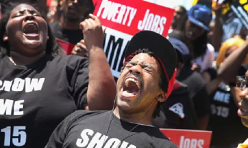 Un empleado general de McDonald's debería trabajar más de un millón de horas para poder percibir el sueldo del CEO de la cadena. (Foto: Getty Images)