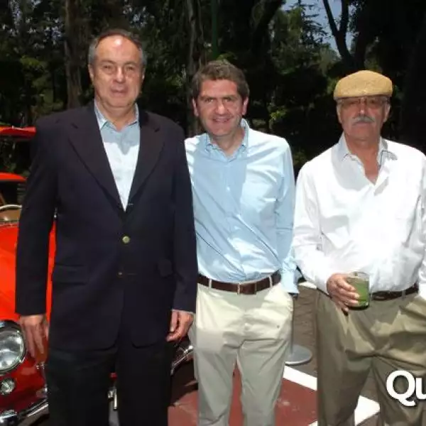 Exhibición de autos clásicos