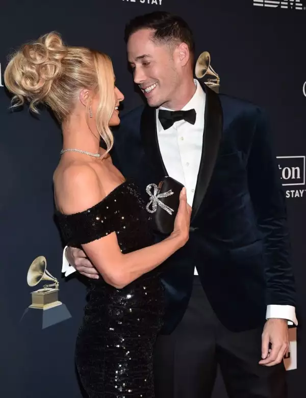 paris-hilton-esposo