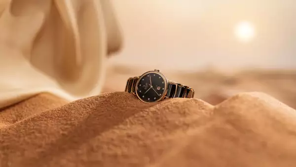 Centrix_R30019732_LS_s.jpg