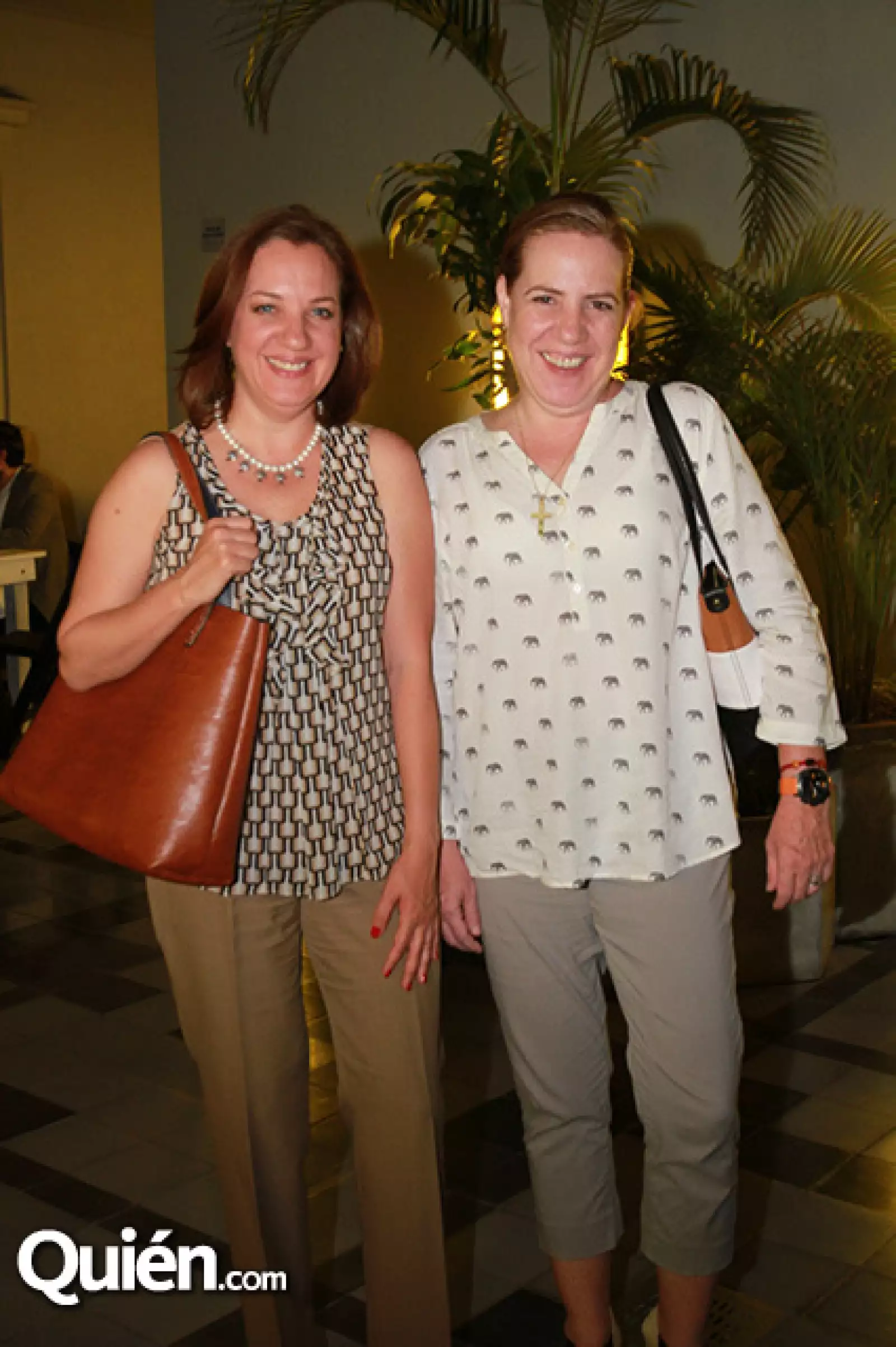 Gabriela Cañedo y Lorena Cañedo