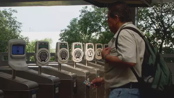 Líneas 4 y 6 del Metro no aceptarán boletos para entrar