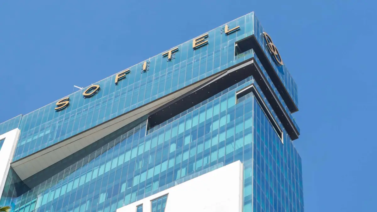 El dueño de Sofitel y otros hoteles quiere expandirse más allá de la ciudades: pone el ojo en las playas de México 