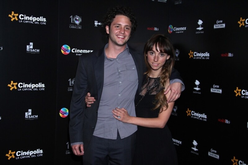 Christopher y Natalia iniciaron su romance este año. Él asegura ser muy feliz con ella.
