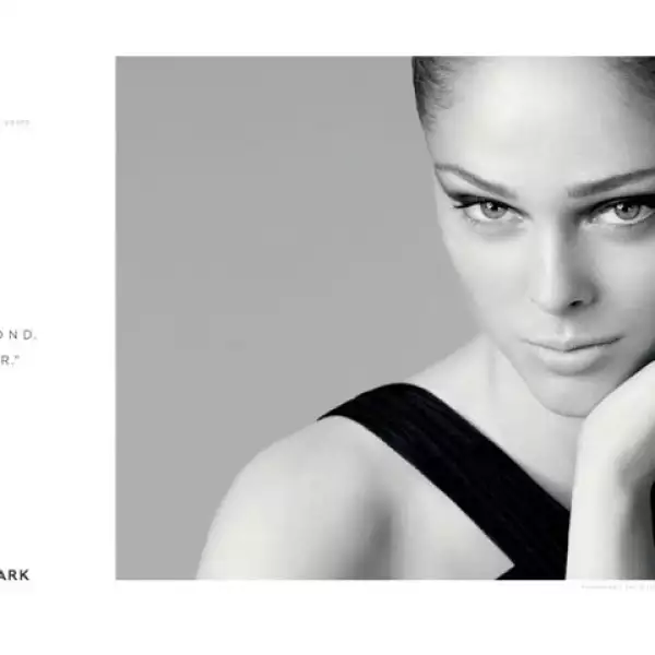 Coco Rocha, la canadiense de 21 años, fue descubierta en una competencia de baile irish. Ha posado para Balenciaga y caminado para Chanel, además de aparecer en la nueva campaña de los diamantes De Beers.