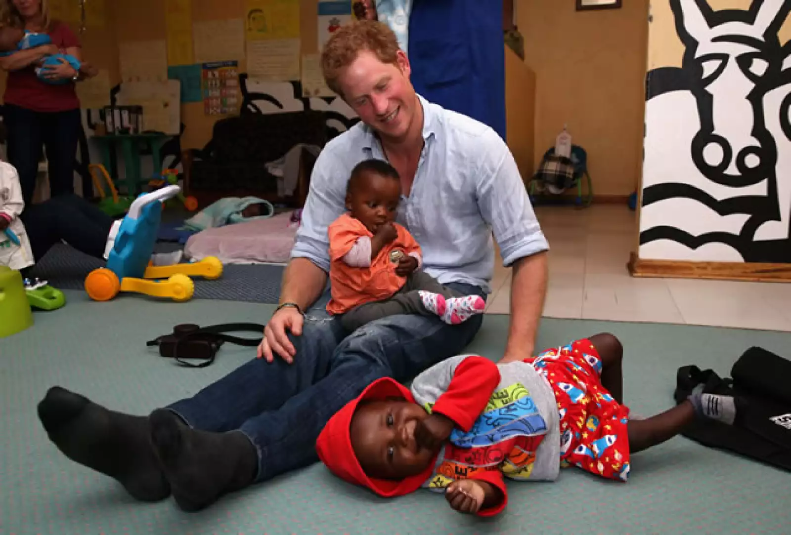 Visitó un centro de desarrollo que se había construido previamente para vigilar su funcionamiento en la comunidad de Mokhotlong, Lesotho.