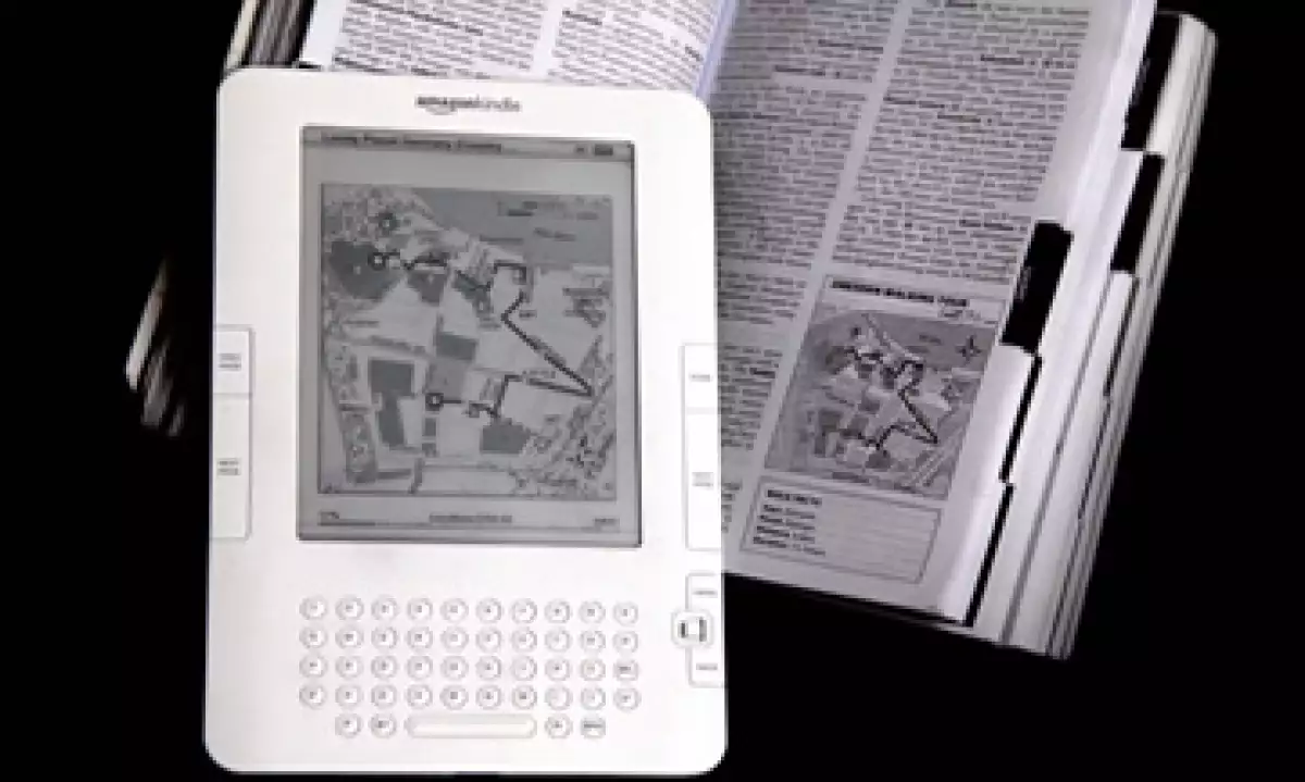 A diferencia de la Kindle, la iPad obtiene beneficios por la venta de hardware. (Foto: AP)