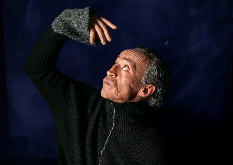 Retrato de Roberto Sosa, actor mexicano.