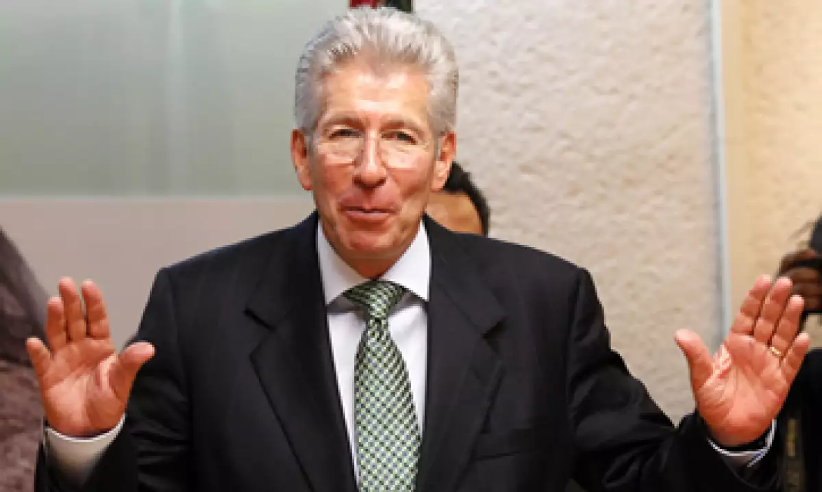 Las telecomunicaciones son fundamentales para mover a México, dijo Ruiz Esparza. (Foto: Notimex)