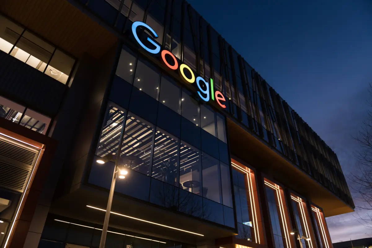 Google México la libra: Cofece cierra investigación por prácticas anticompetitivas